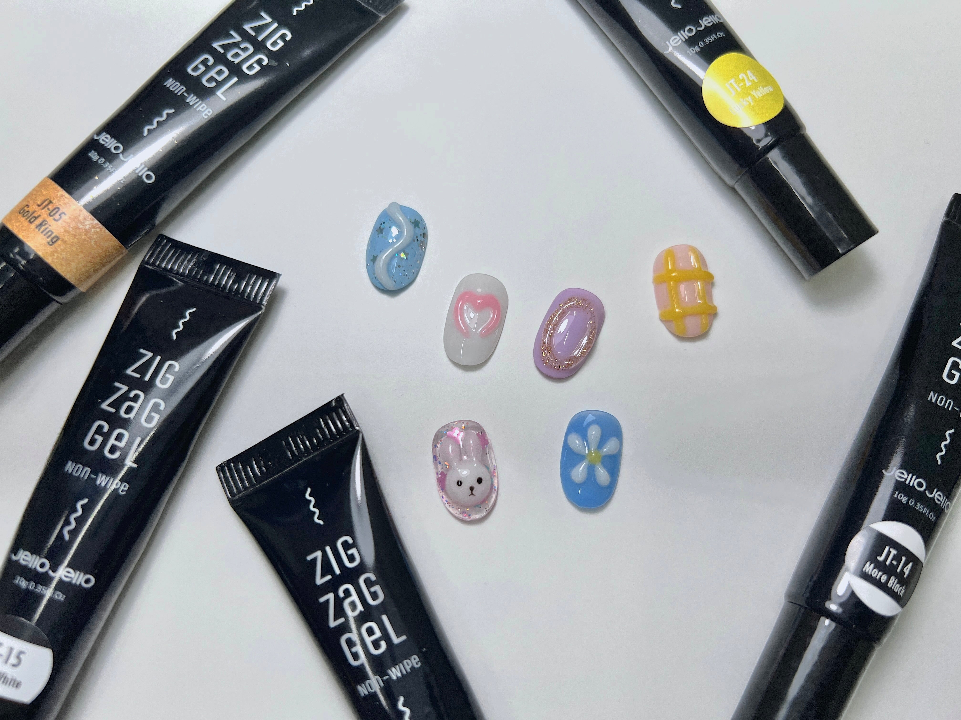 Fun 3D Gel Nail Art Designs Using Jello Jello Zig Zag Gel