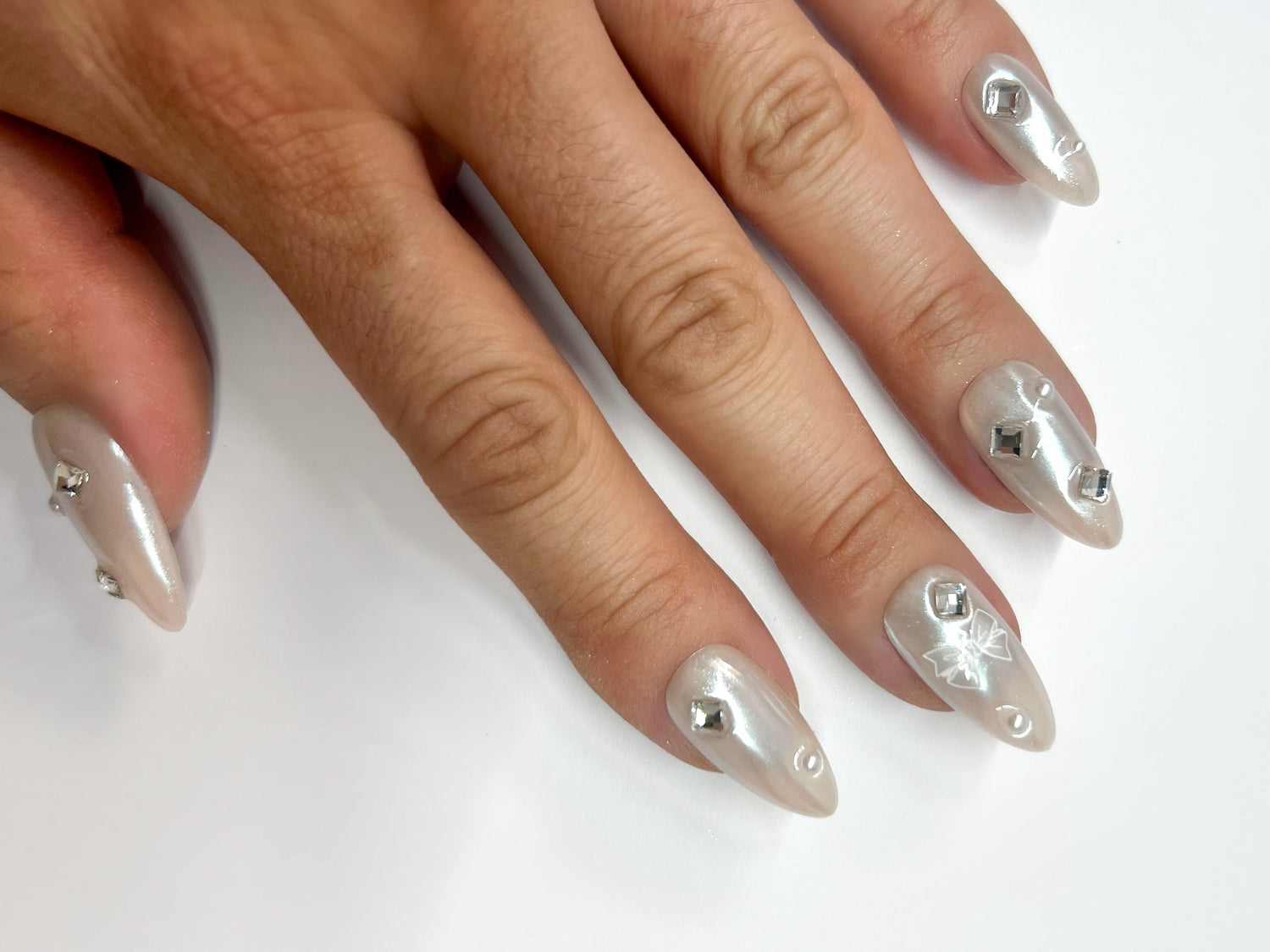 Tips For Creating Wedding Nails
