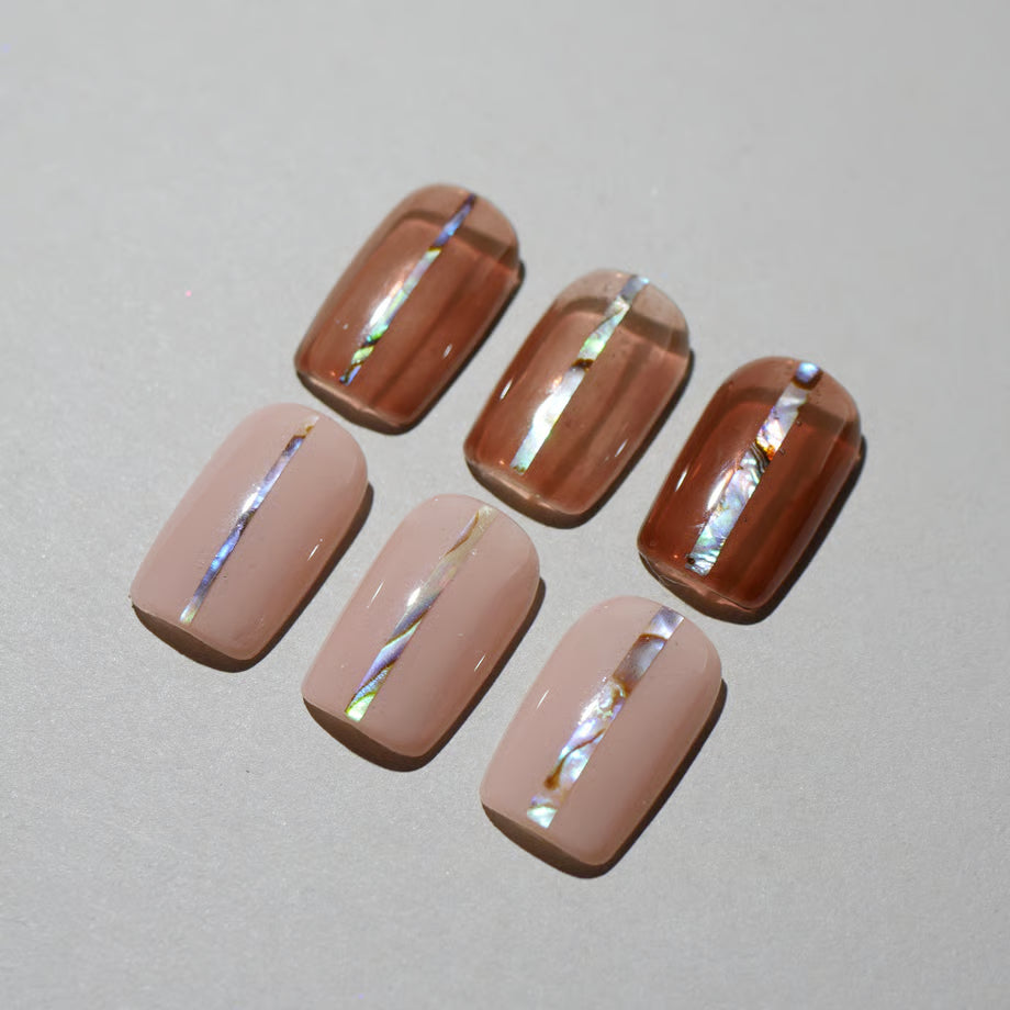 Ungu Nails - Blacklip Shell Strip