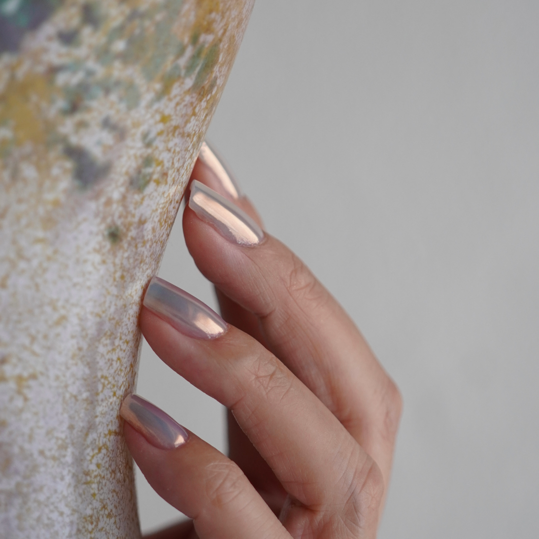 Ungu Nails - GiU Pearl Aurora Powder (EDISON Gold)