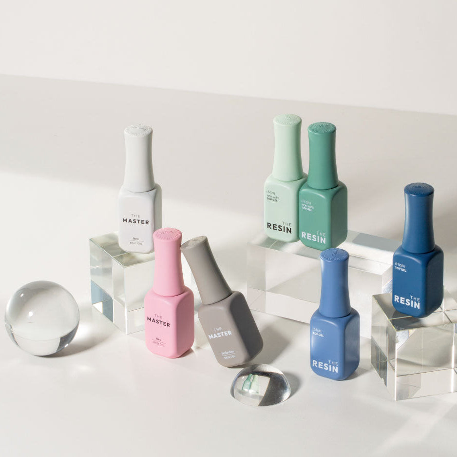 IZEMI The Resin Top Gel (HIGH)