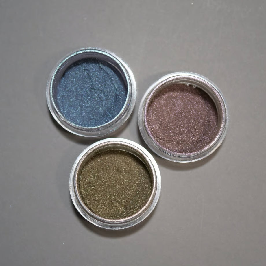 Ungu Nails - Mute Color Magnet