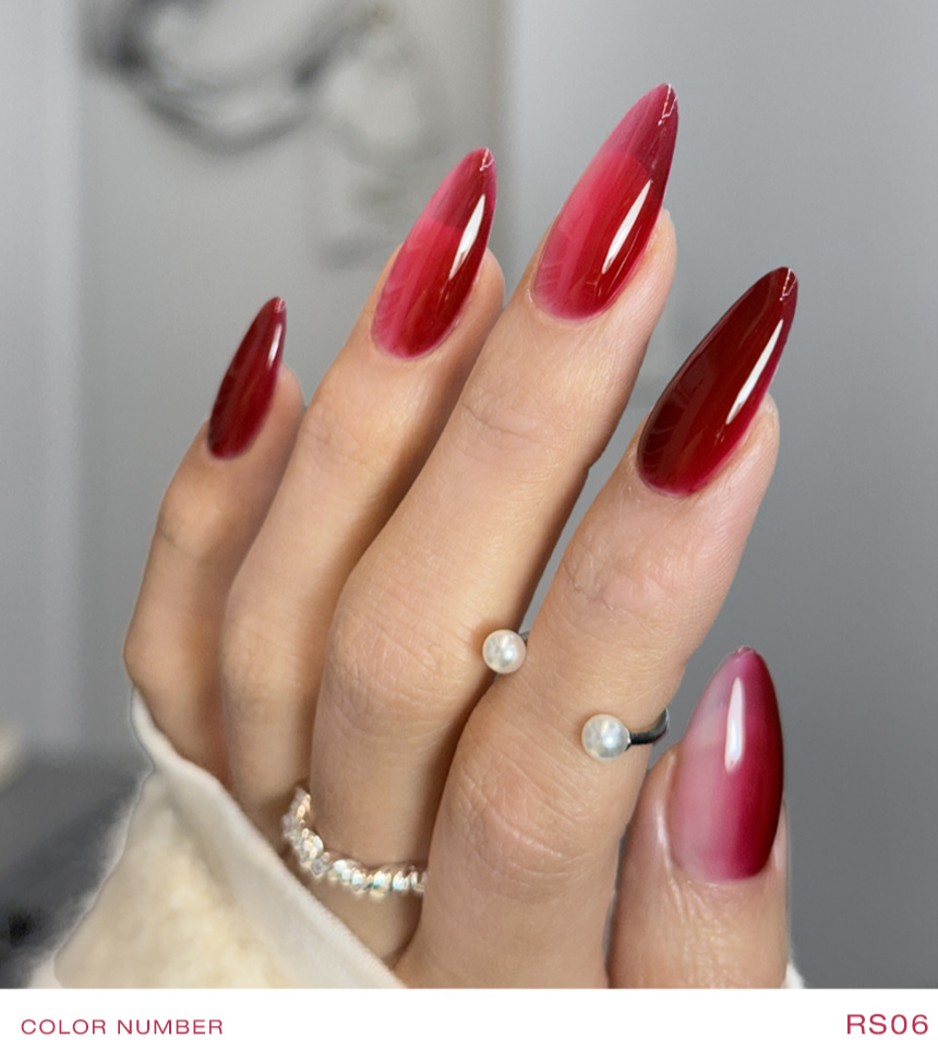 Rozyhip - Red Fever Collection