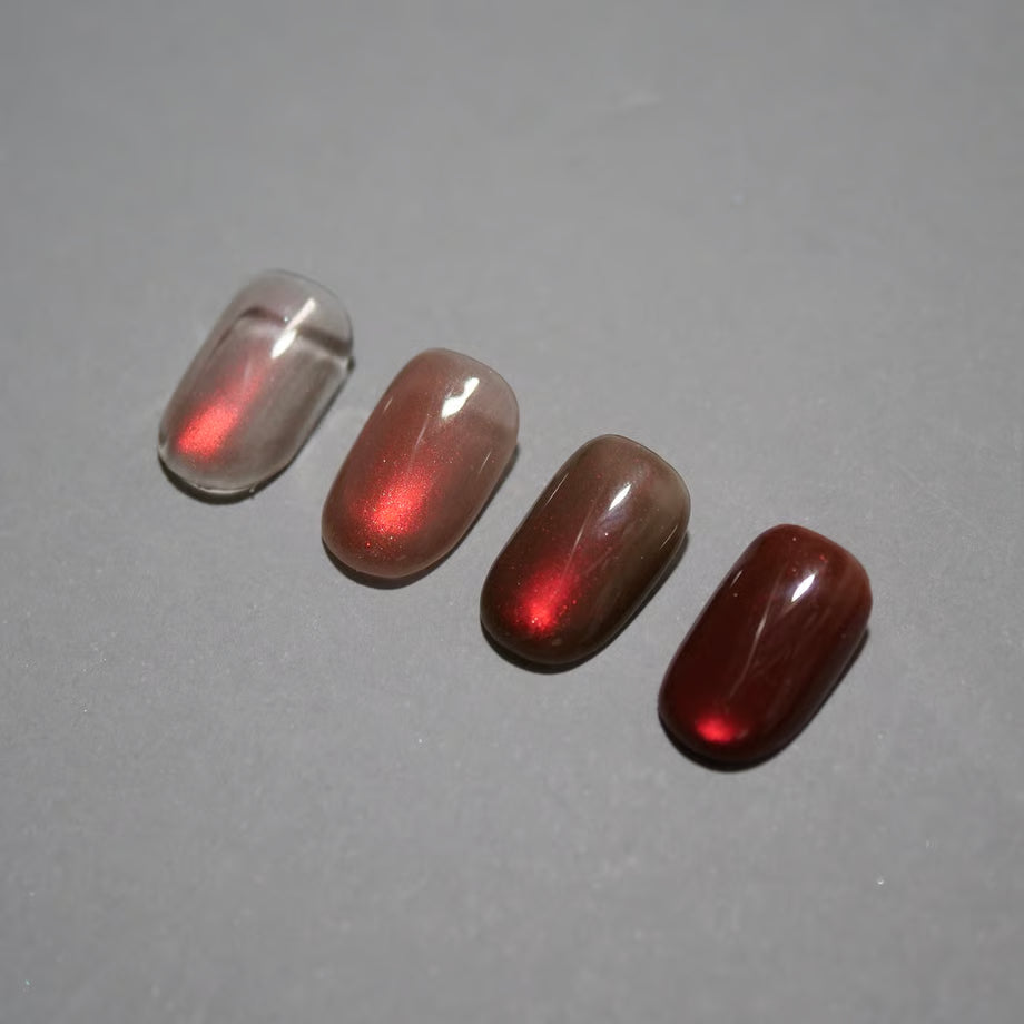 Ungu Nails - Ruby Red Magnet
