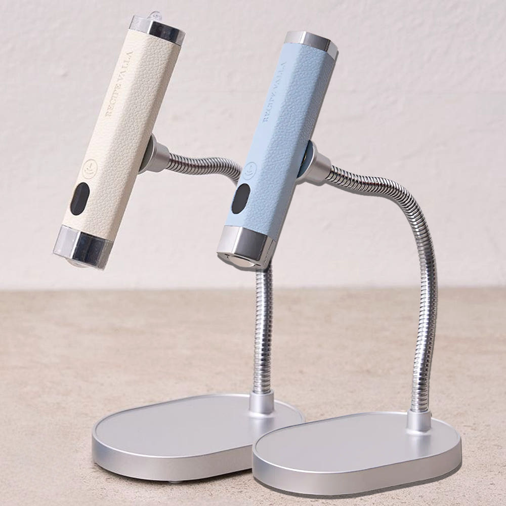 VALLA - V-PIN Lamp (2 colors) + lanyard