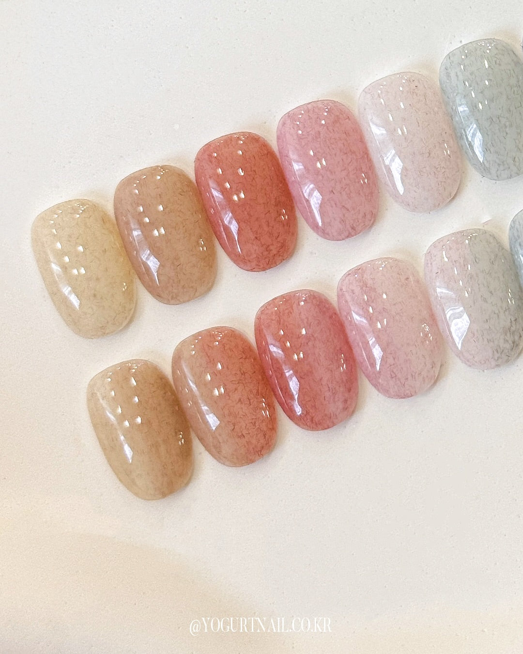 Yogurt Nail Kr. - Muffler Collection