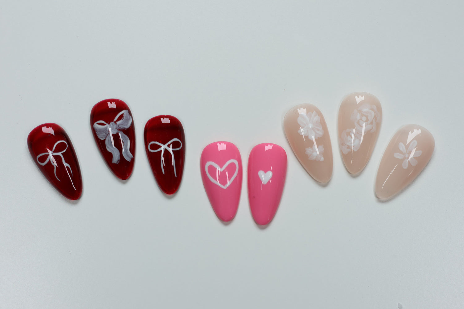 Romantic Elements: Different Ways to Paint Bows, Hearts, Flowers