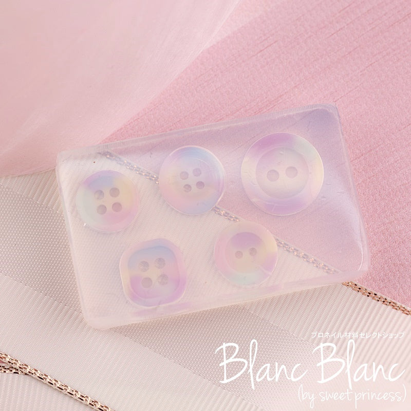 Blanc Blanc - (M165) Button Mold