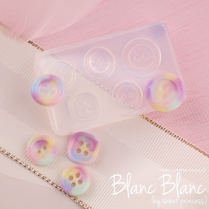 Blanc Blanc - (M165) Button Mold