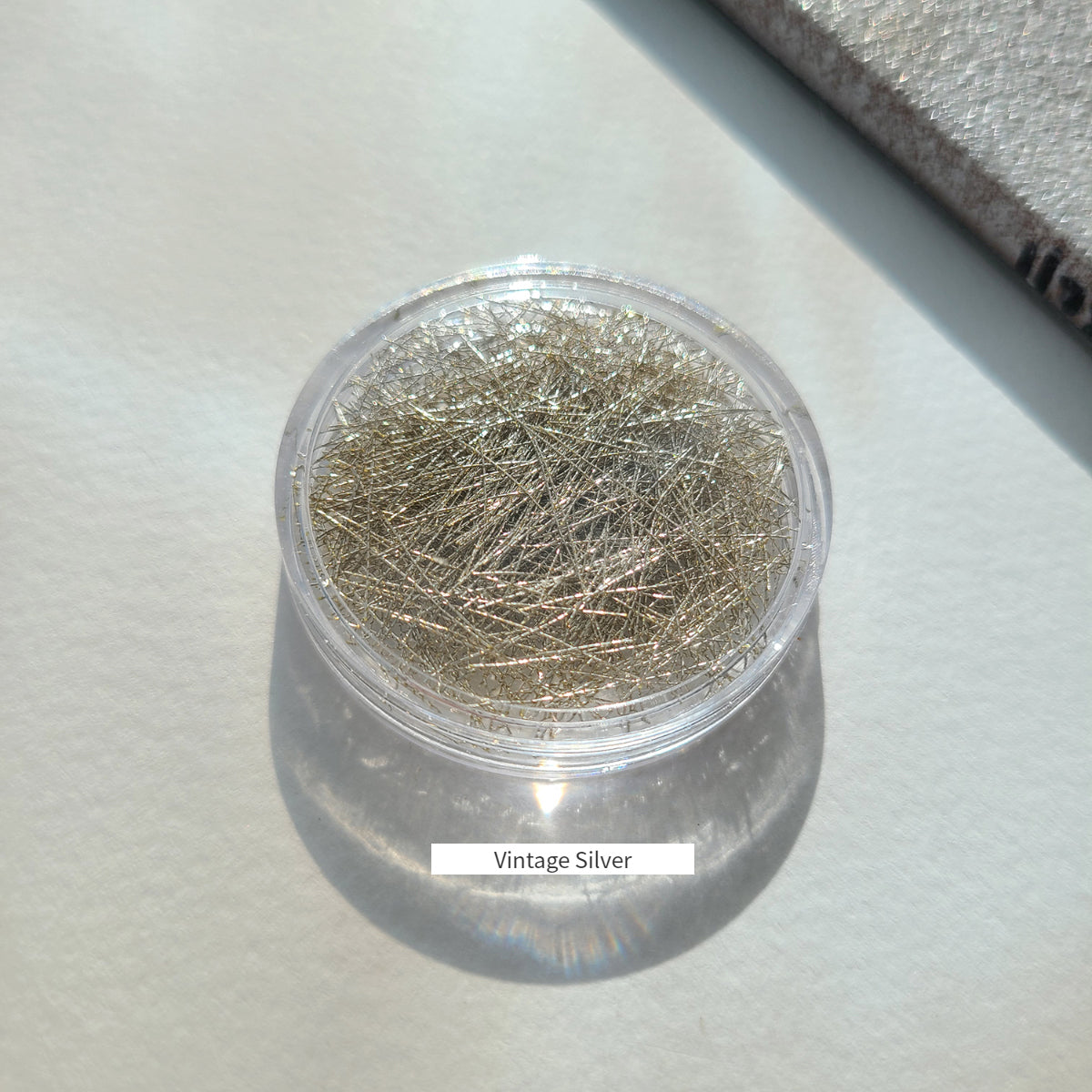 Bonniebee - Metallic Silver Gold Thread (4 types)