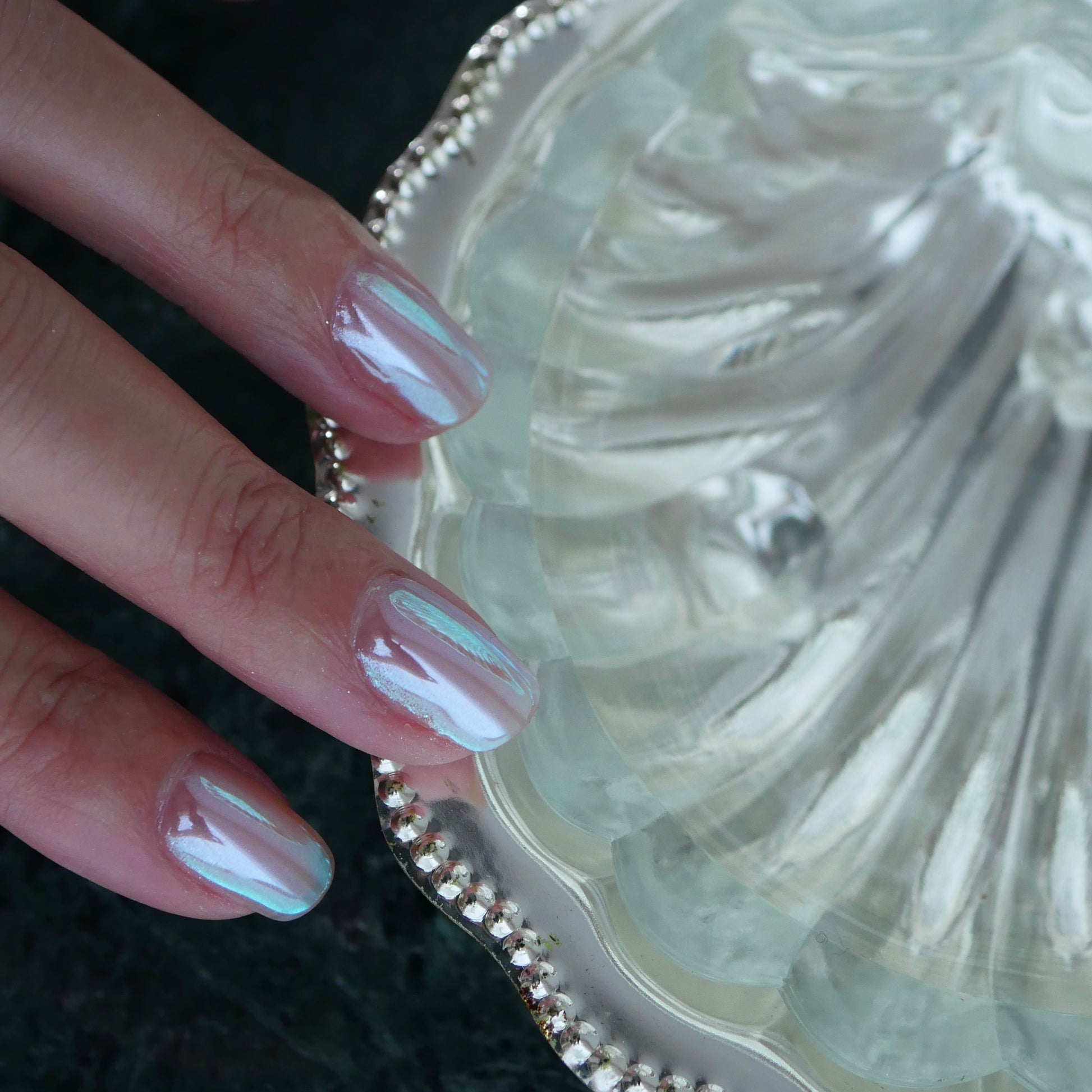 Ungu Nails - GiU Pearl Aurora Powder (AKOYA Blue)