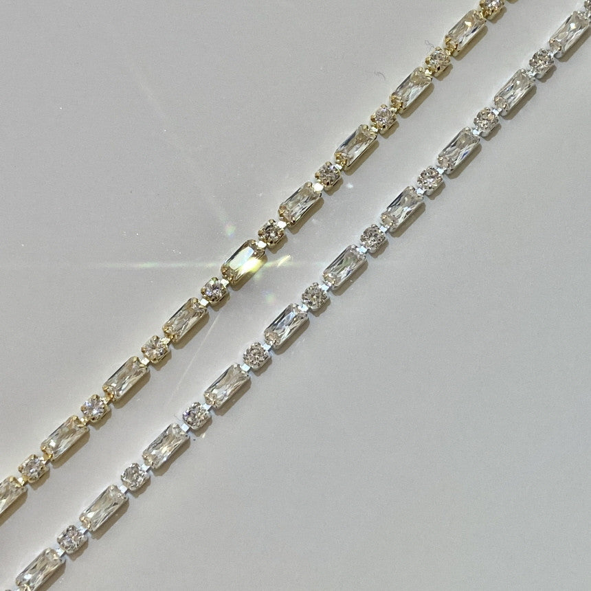 Nailbayo - Zircon Chain