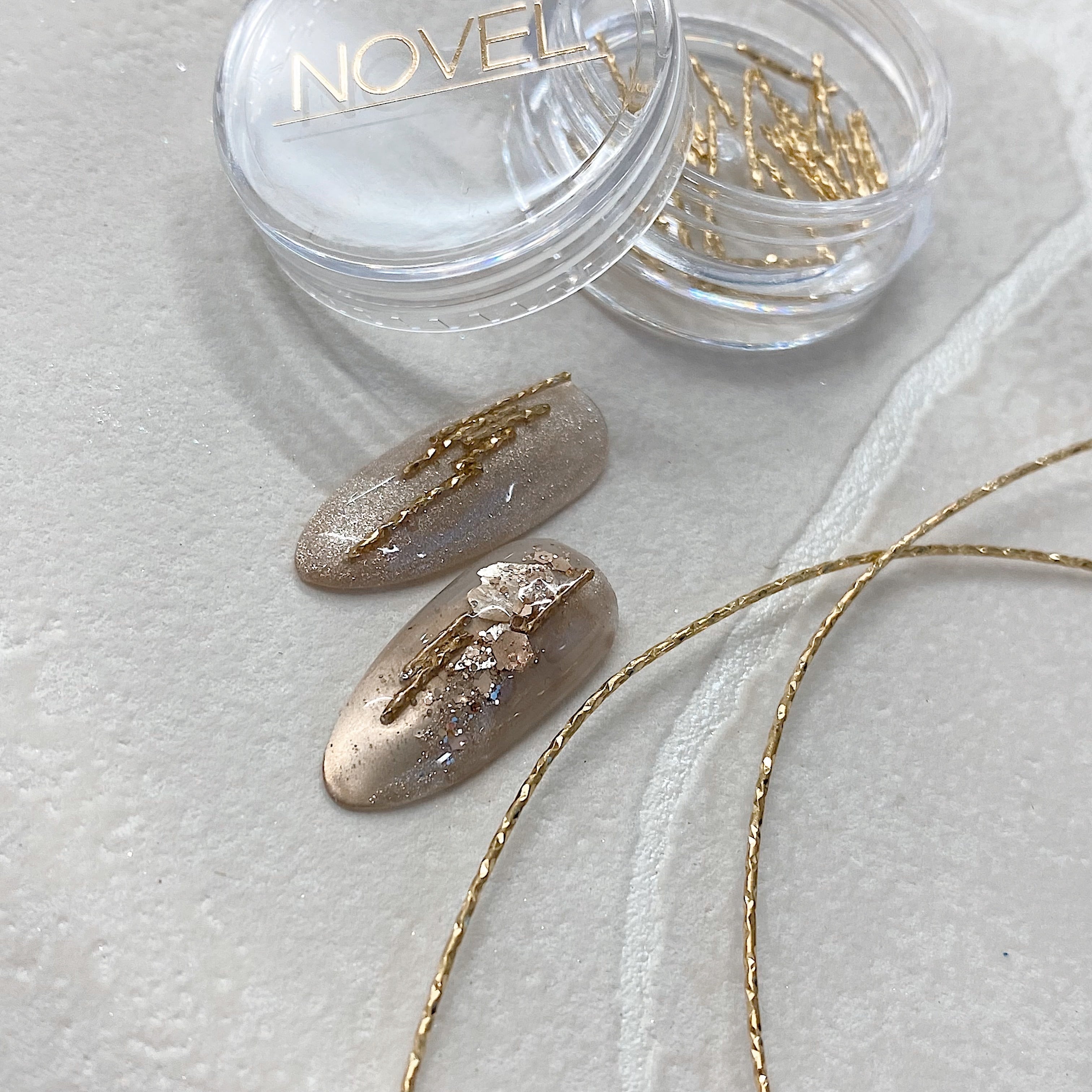 Atelier Novel - P274 Fil Cutline (Gold)
