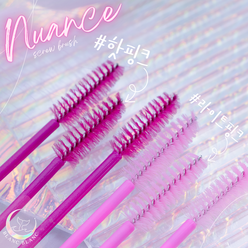 Blanc Blanc - (M256) Nuance Disposable Brush