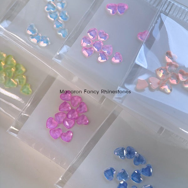 Bonniebee - Macaron Fancy Flatback Rhinestones (mini hearts)