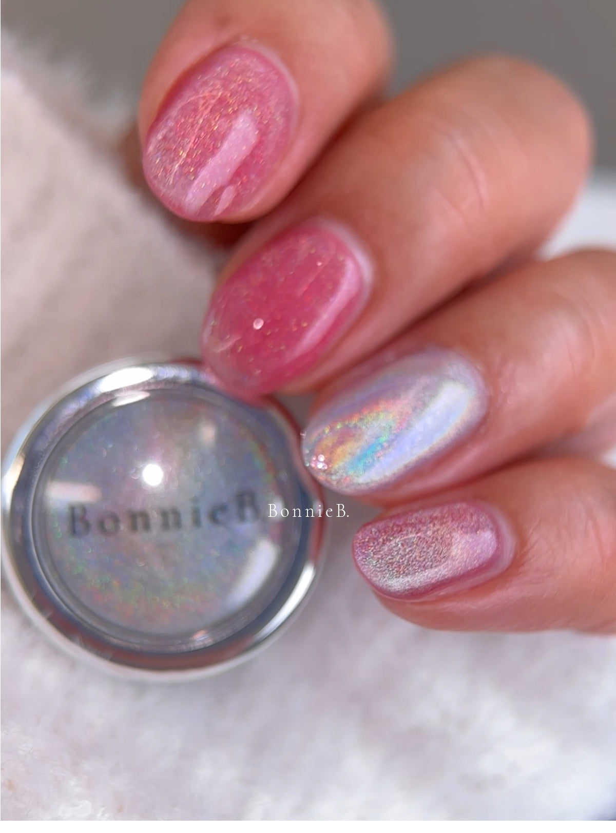 Bonniebee - 2 in 1 | Iridescent Holo Cat Eye & Mirror