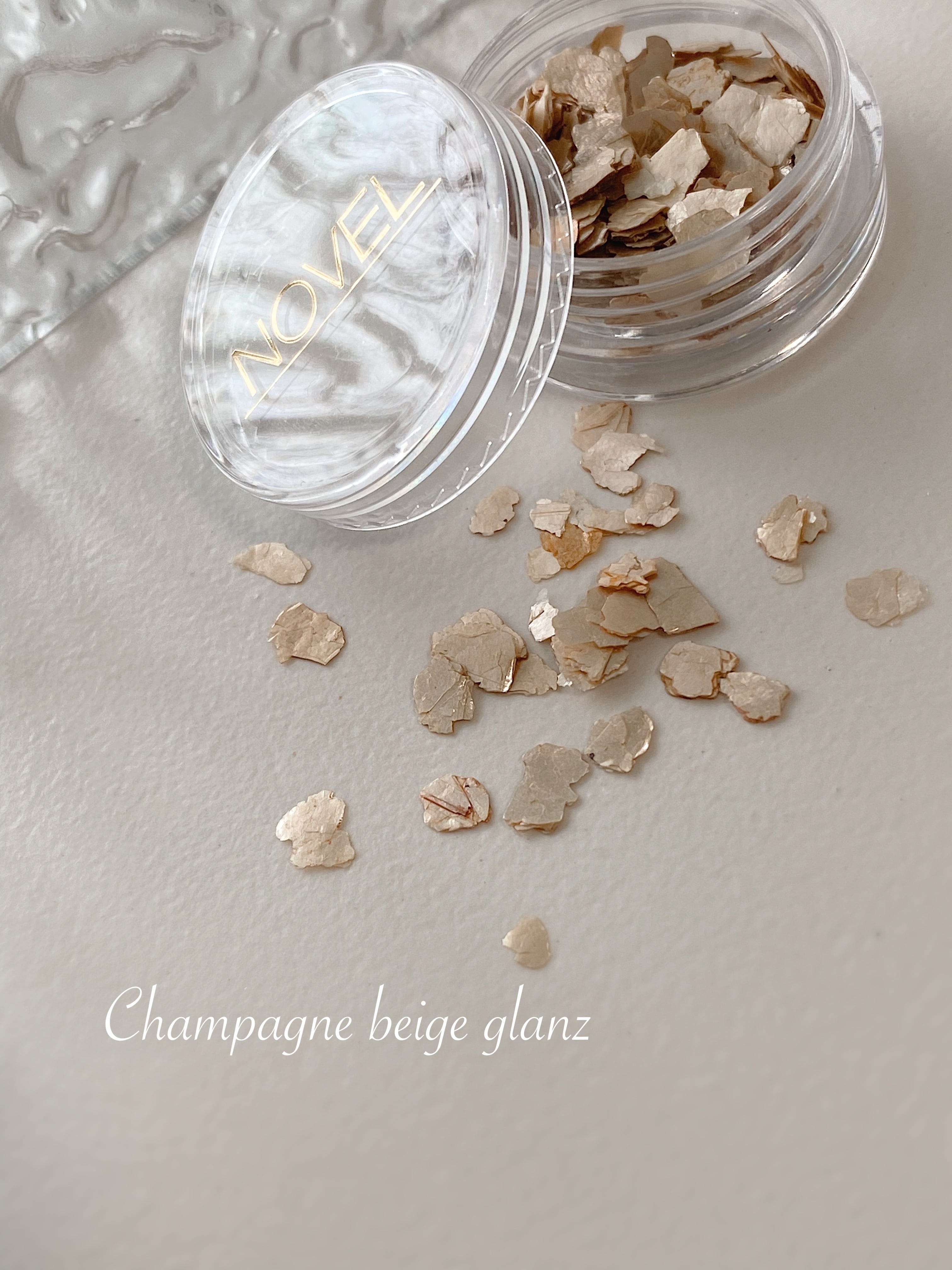 Atelier Novel - H329 Champagne Beige Glanz