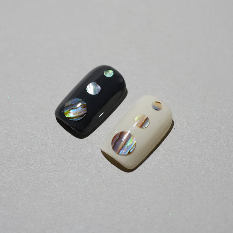 Ungu Nails - Blacklip Deco Dot