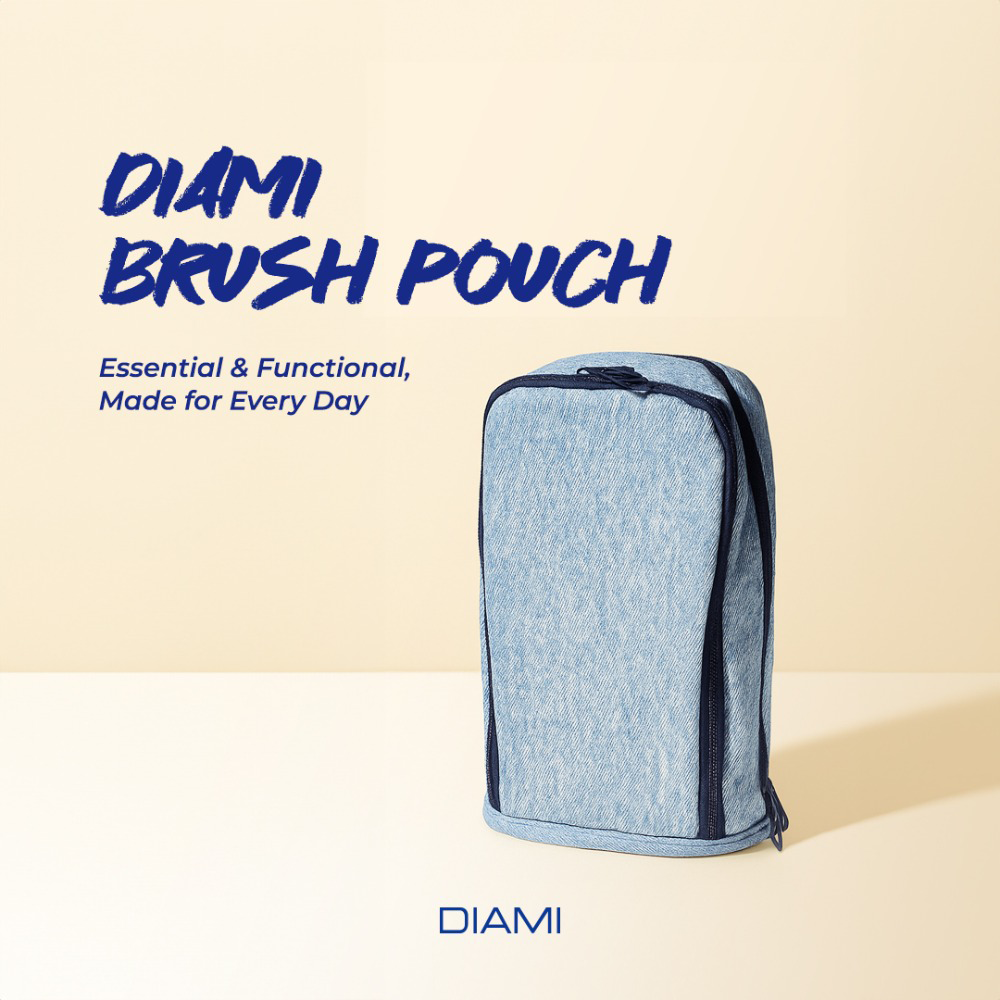 DIAMI - Brush Pouch - Light Blue Denim