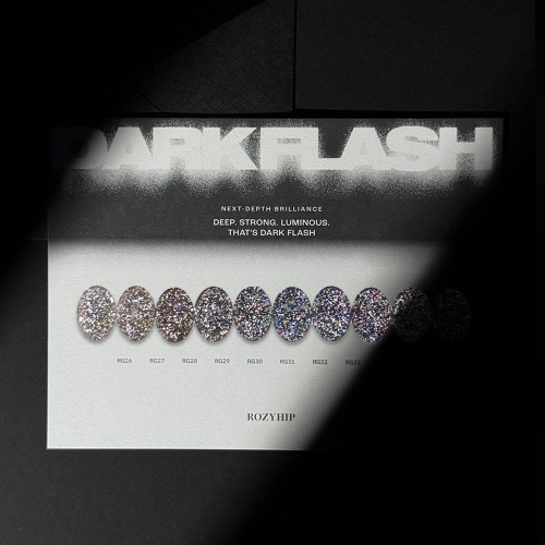 Rozyhip - Dark Flash Collection