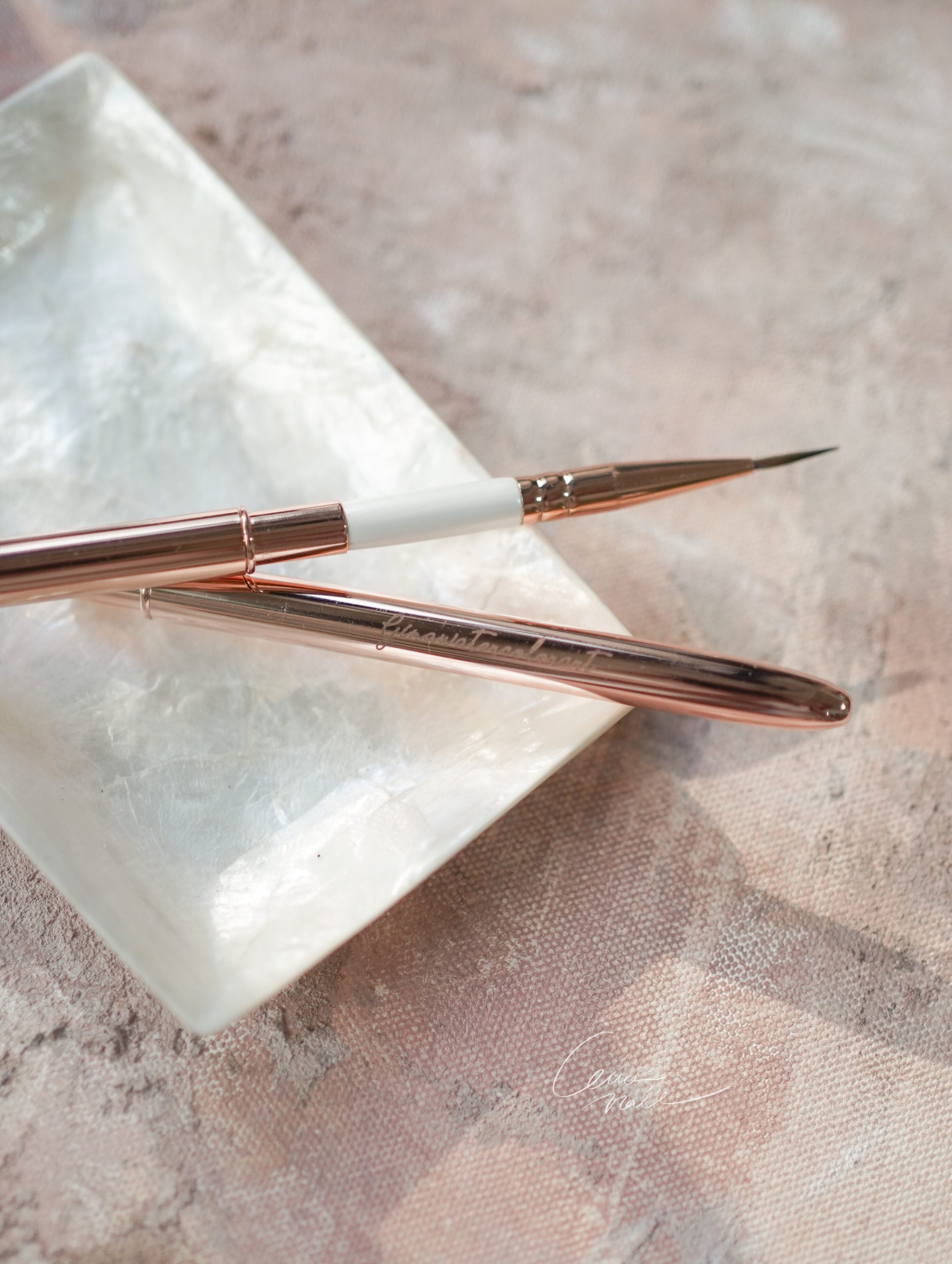 Ginanail - Rose Metal Watercolor Brush