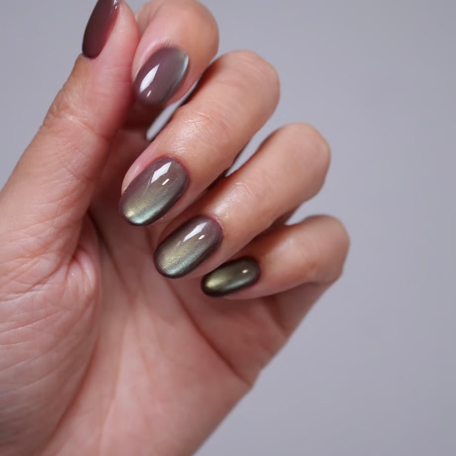 Ungu Nails - Fluorite Magnet