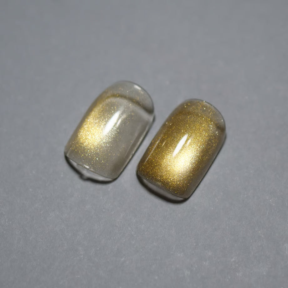 Ungu Nails - Gold Fizz Magnet