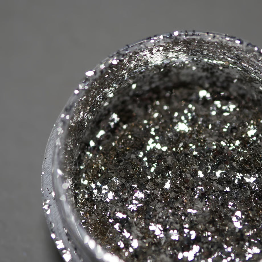 Ungu Nails - Grease Silver Flakes S/L