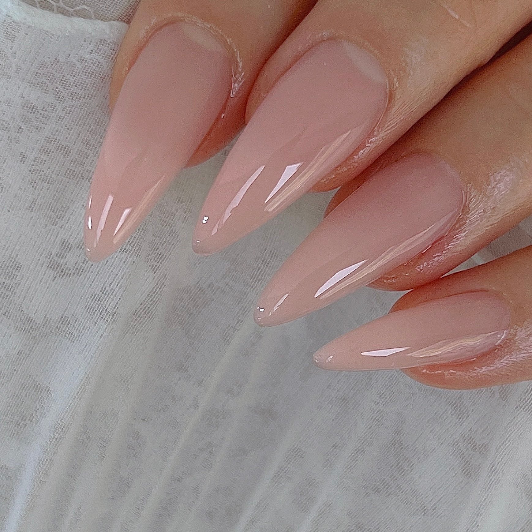 Doi Aube Gel #2 (Builder Gel)