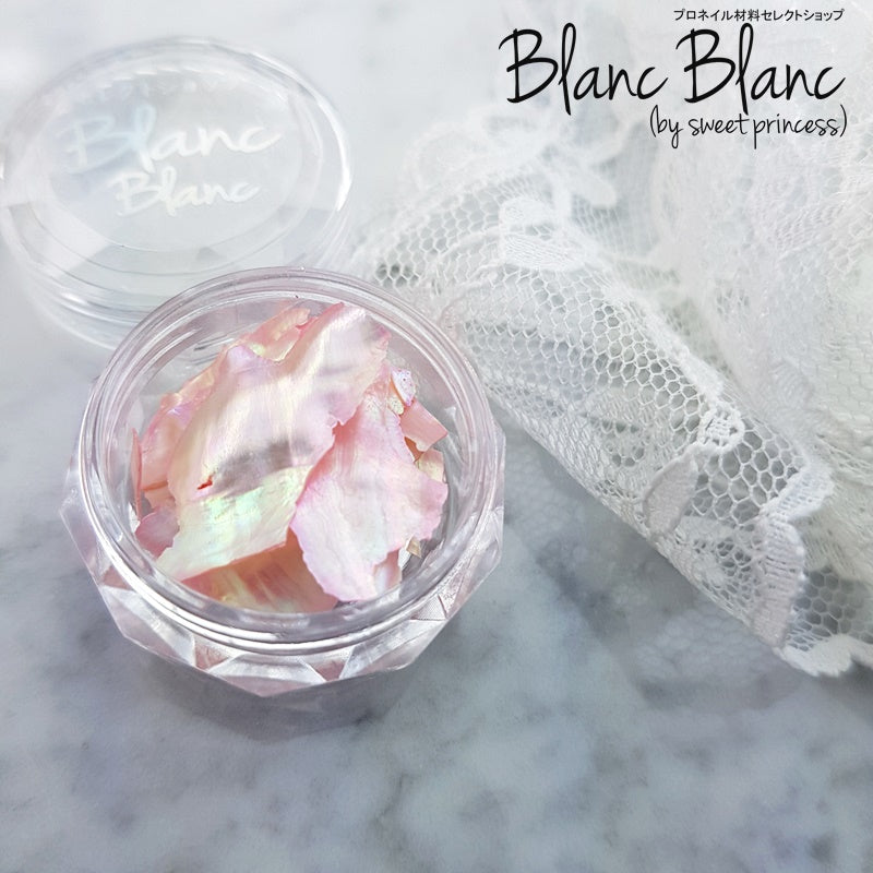 Blanc Blanc - (M33) Pastel Pink Opal Mother-of-pearl