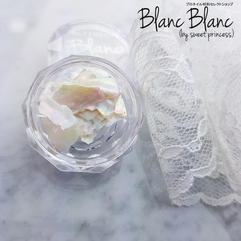 Blanc Blanc - (M34) White Opal Mother-of-pearl