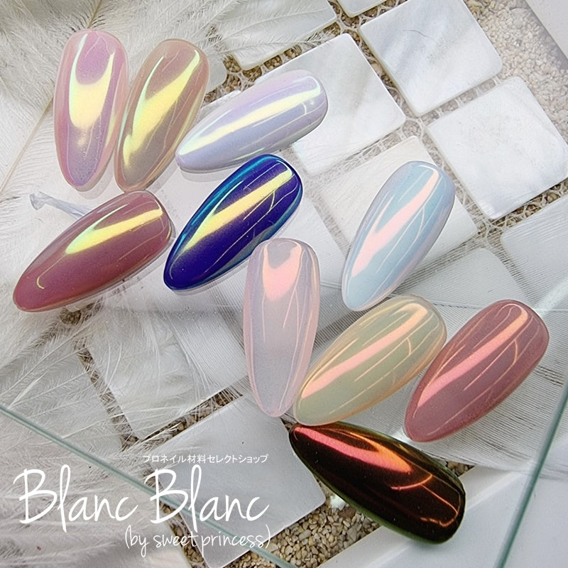 Blanc Blanc - (W40) Pearl Necklace Chrome Powder