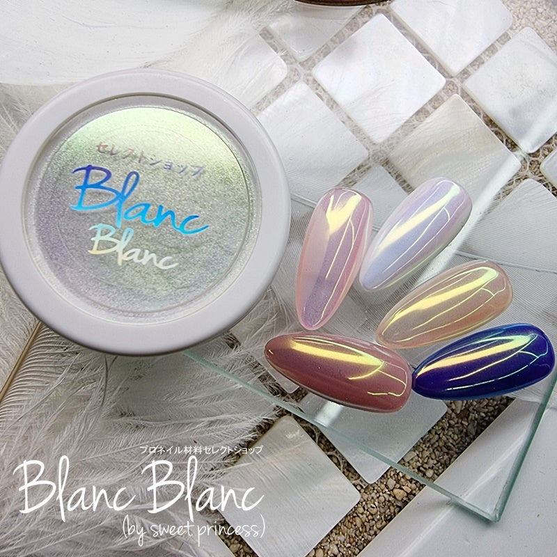 Blanc Blanc - (W40) Pearl Necklace Chrome Powder