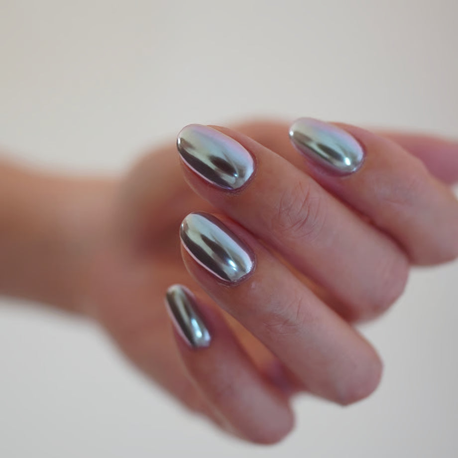 Ungu Nails - Mute Color Magnet