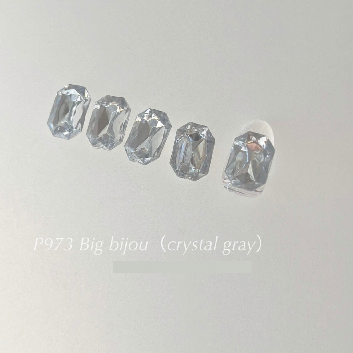 Atelier Novel - P973 Big Bijou (Crystal Gray)