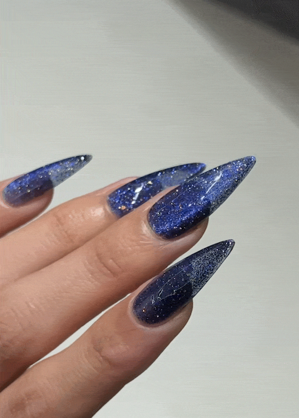 Rozyhip - Nebula (RM49)