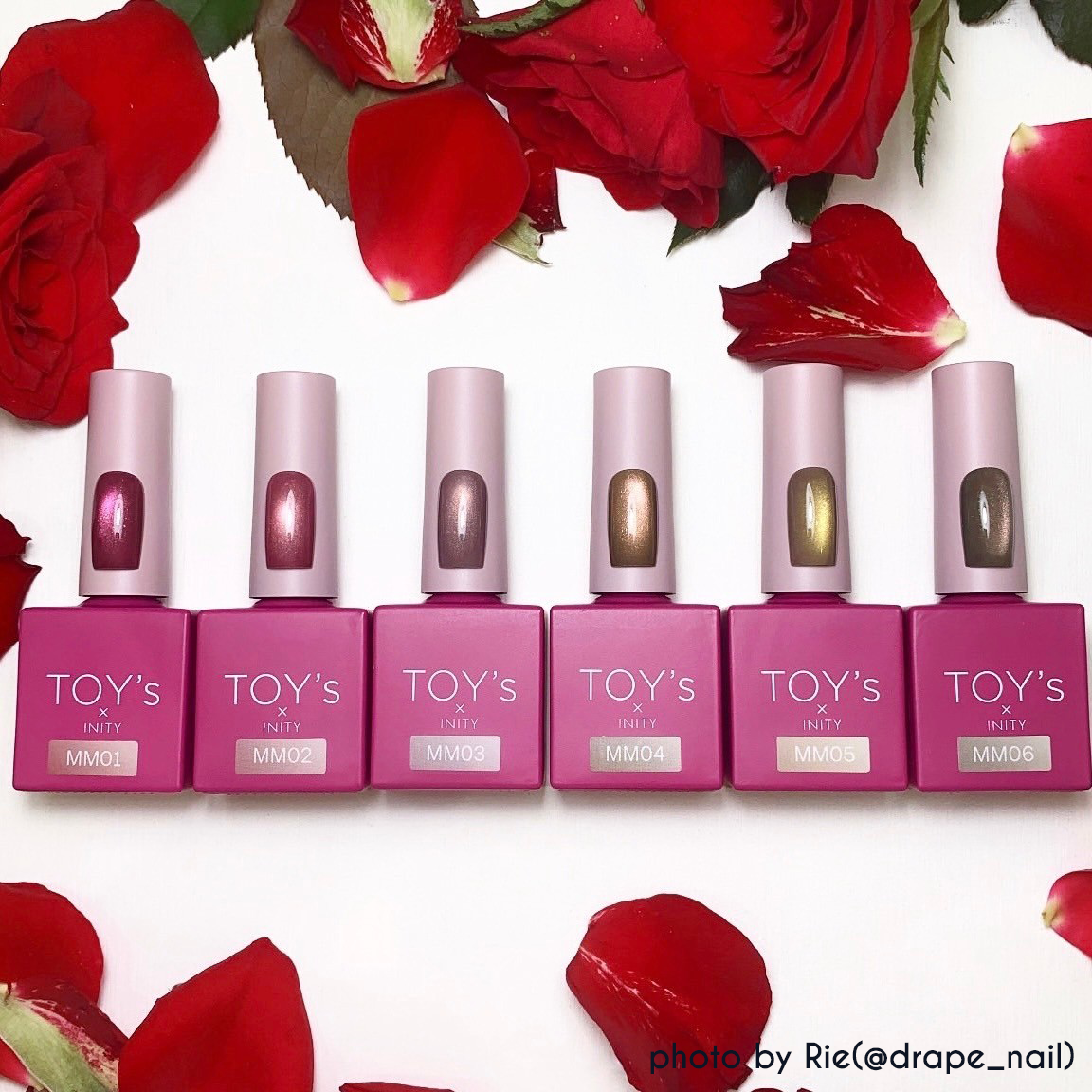 TOY's - Mon Amour Mag