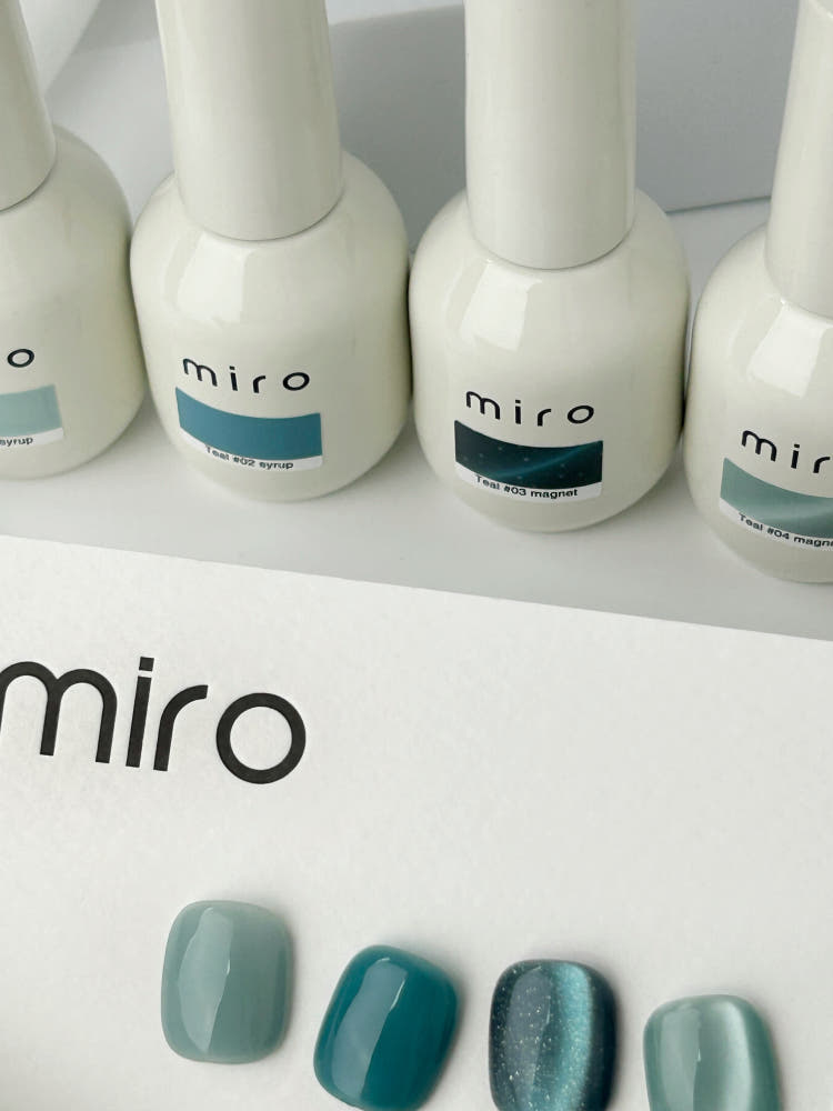 Miro - Teal Collection