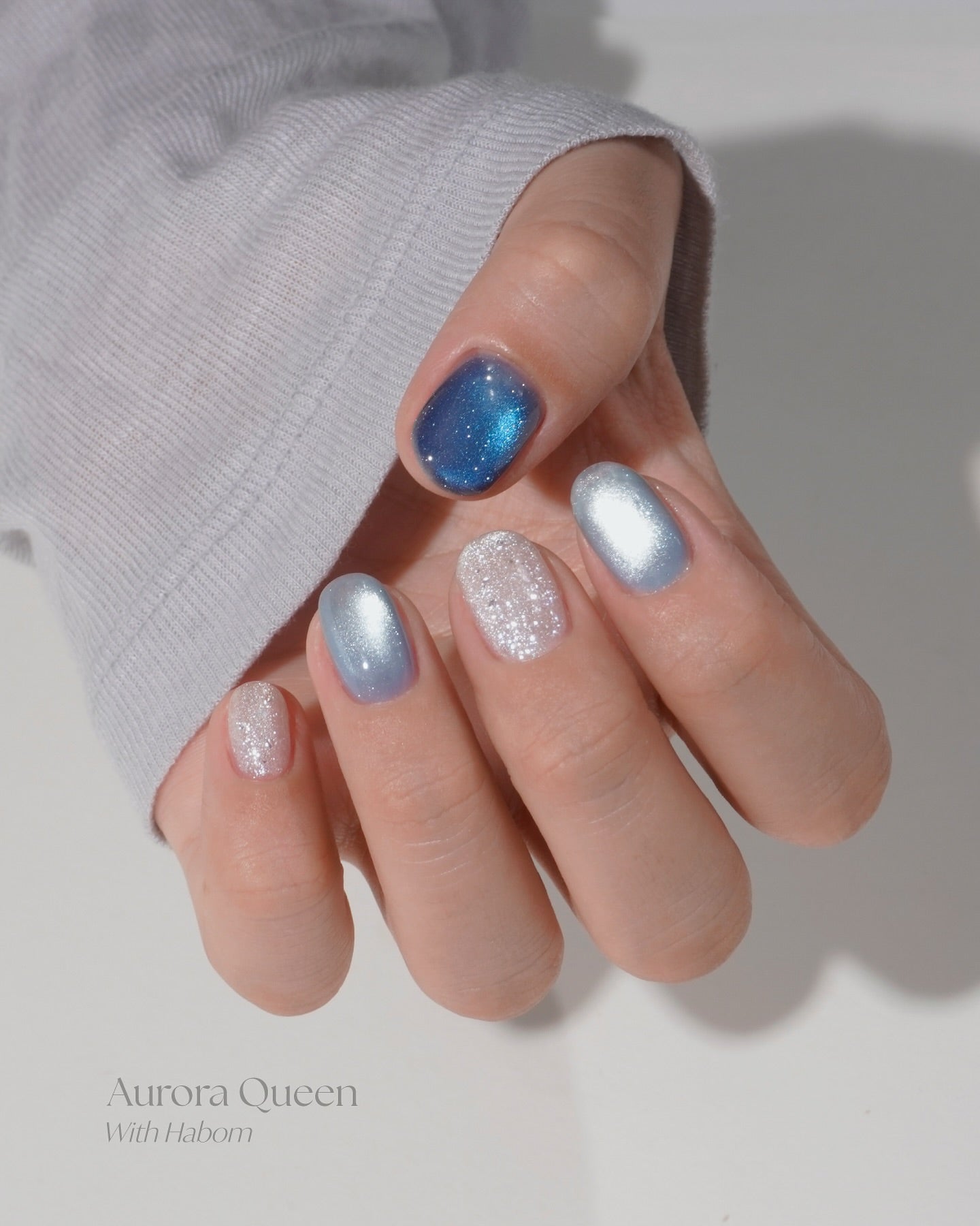 Aurora Queen - Master Collection 24-piece set