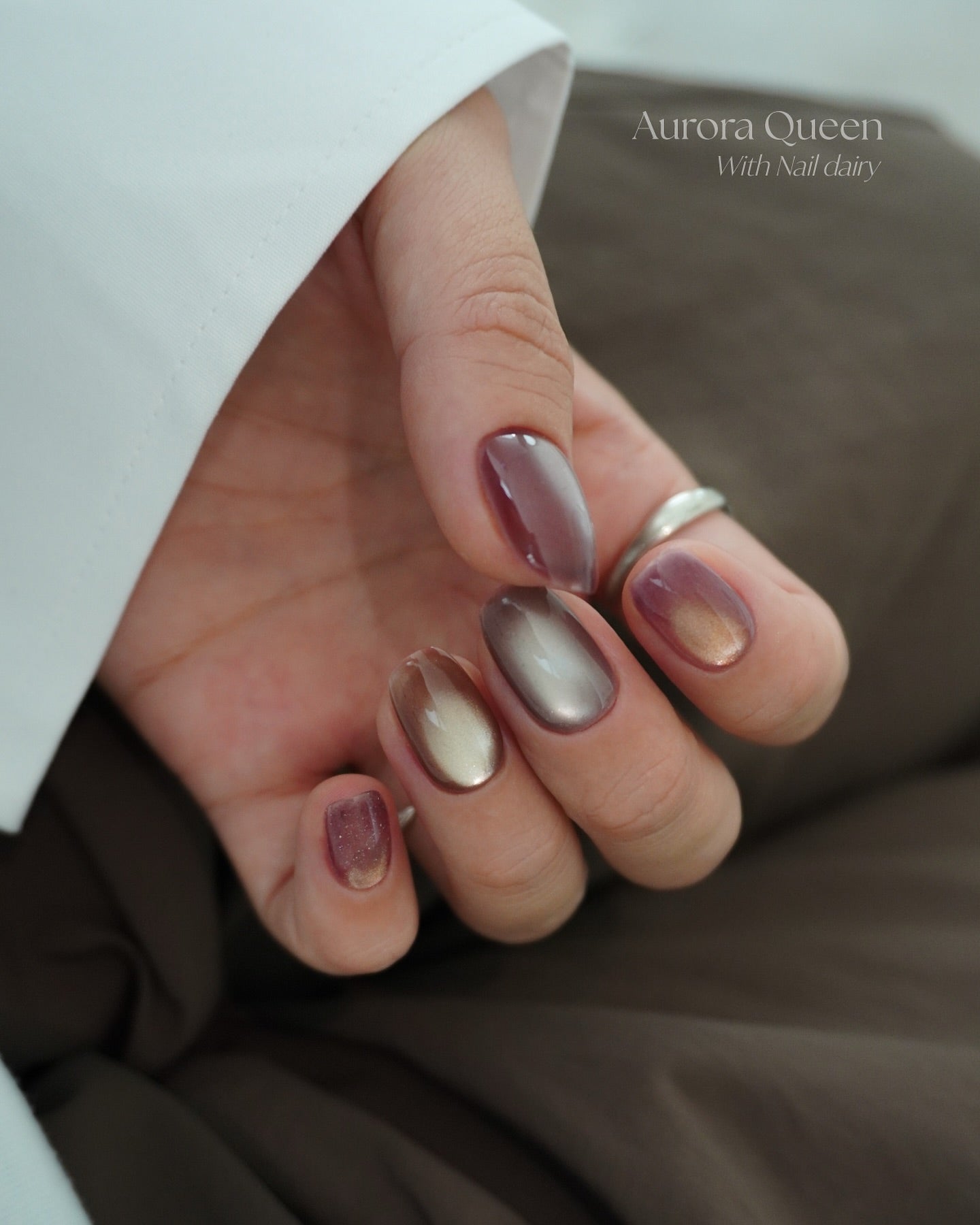 Aurora Queen - Master Collection 24-piece set