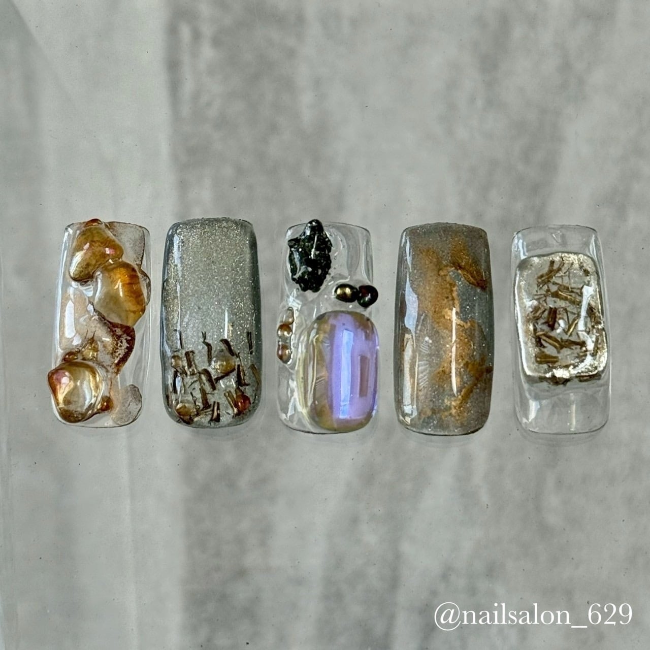 Atelier Novel - P889 Aurora Drop Cabochon (Grape Syrup)