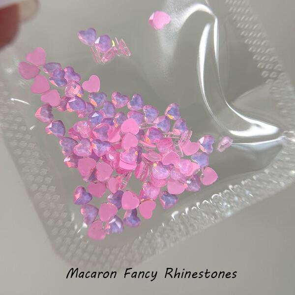 Bonniebee - Macaron Fancy Flatback Rhinestones (mini hearts)
