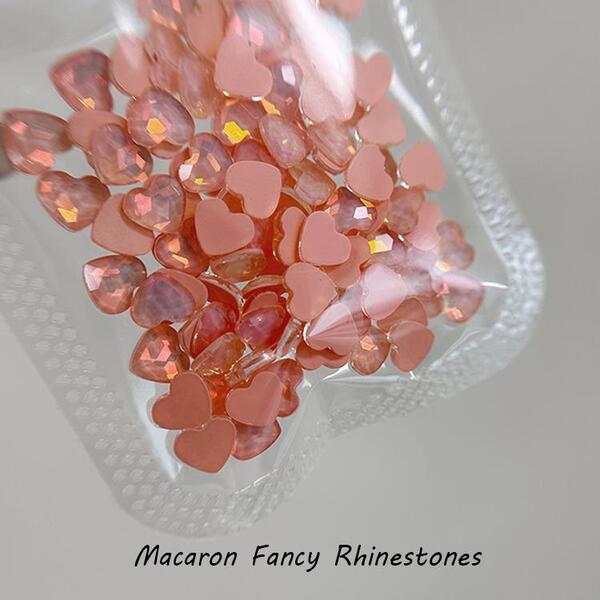 Bonniebee - Macaron Fancy Flatback Rhinestones (hearts)