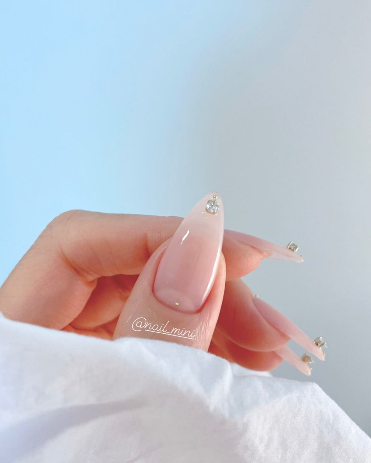 A_mini Signature Gel