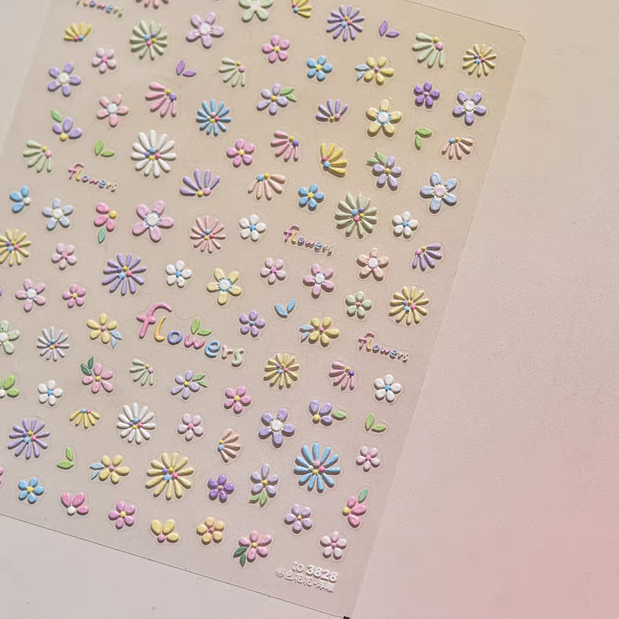3828 - Self-Adhesive Pastel Flower Nail Stickers