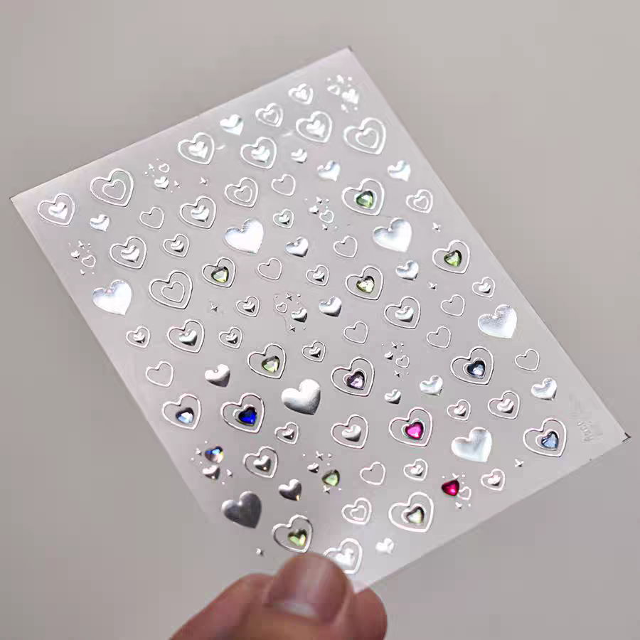 4369 - Self-Adhesive Heart Jewel Nail Stickers