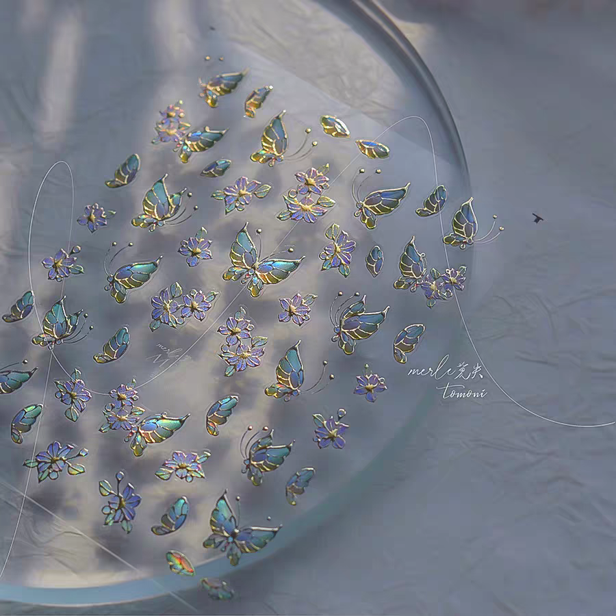MS682 - Self-Adhesive Holographic Butterfly Nail Stickers