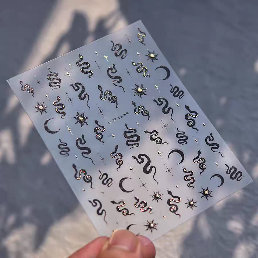 TA367 - Self-Adhesive Snake Nail Stickers