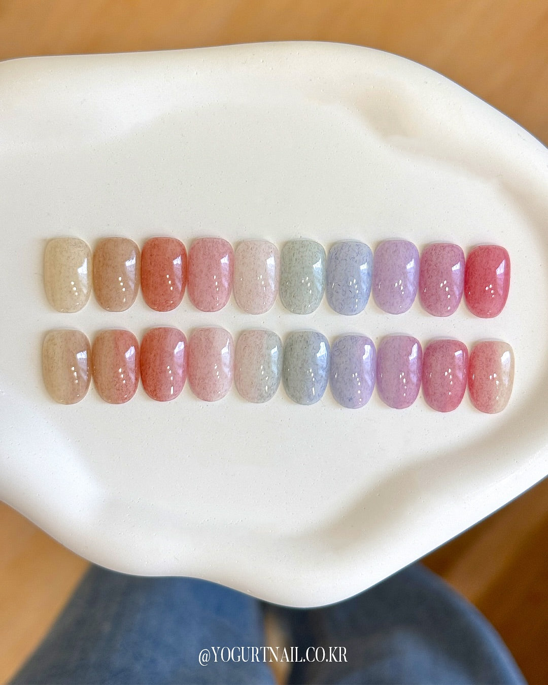 Yogurt Nail Kr. - Muffler Collection